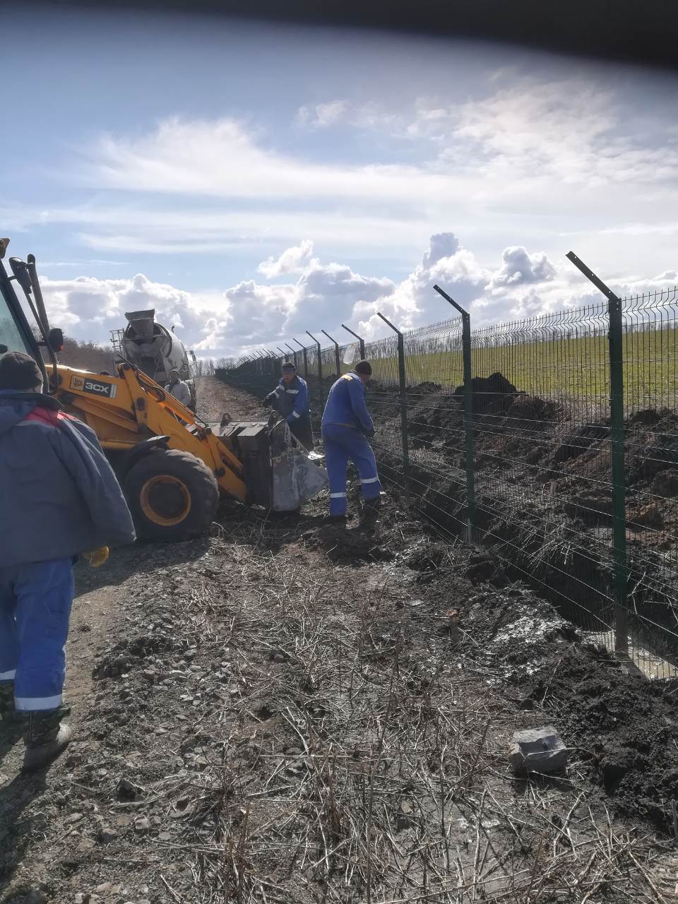 Україна почала роботи по облаштуванню російсько-українського кордону